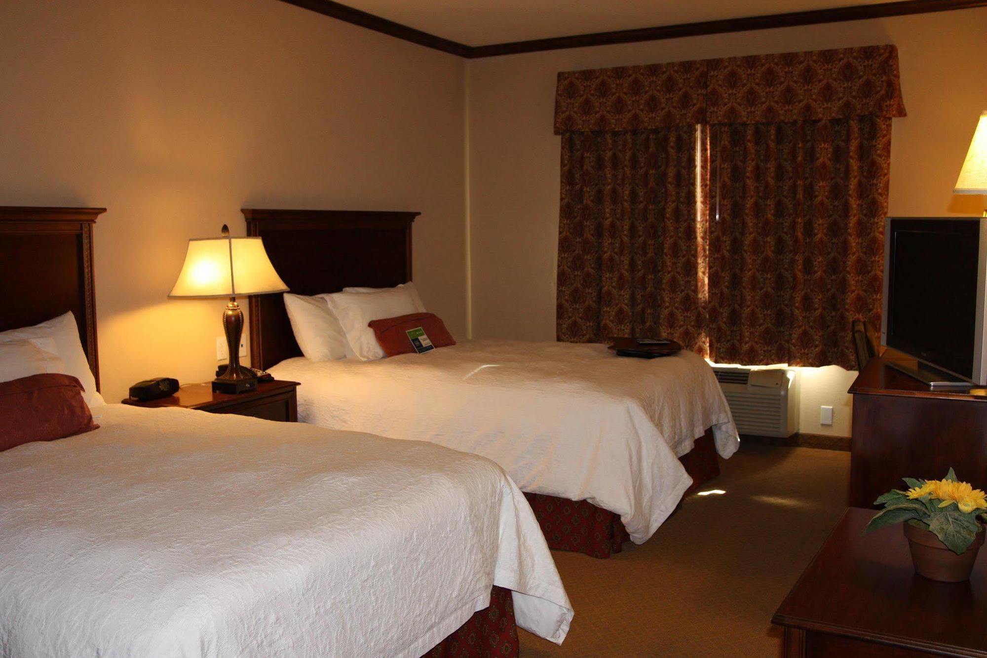 Hampton Inn And Suites Stephenville Room photo